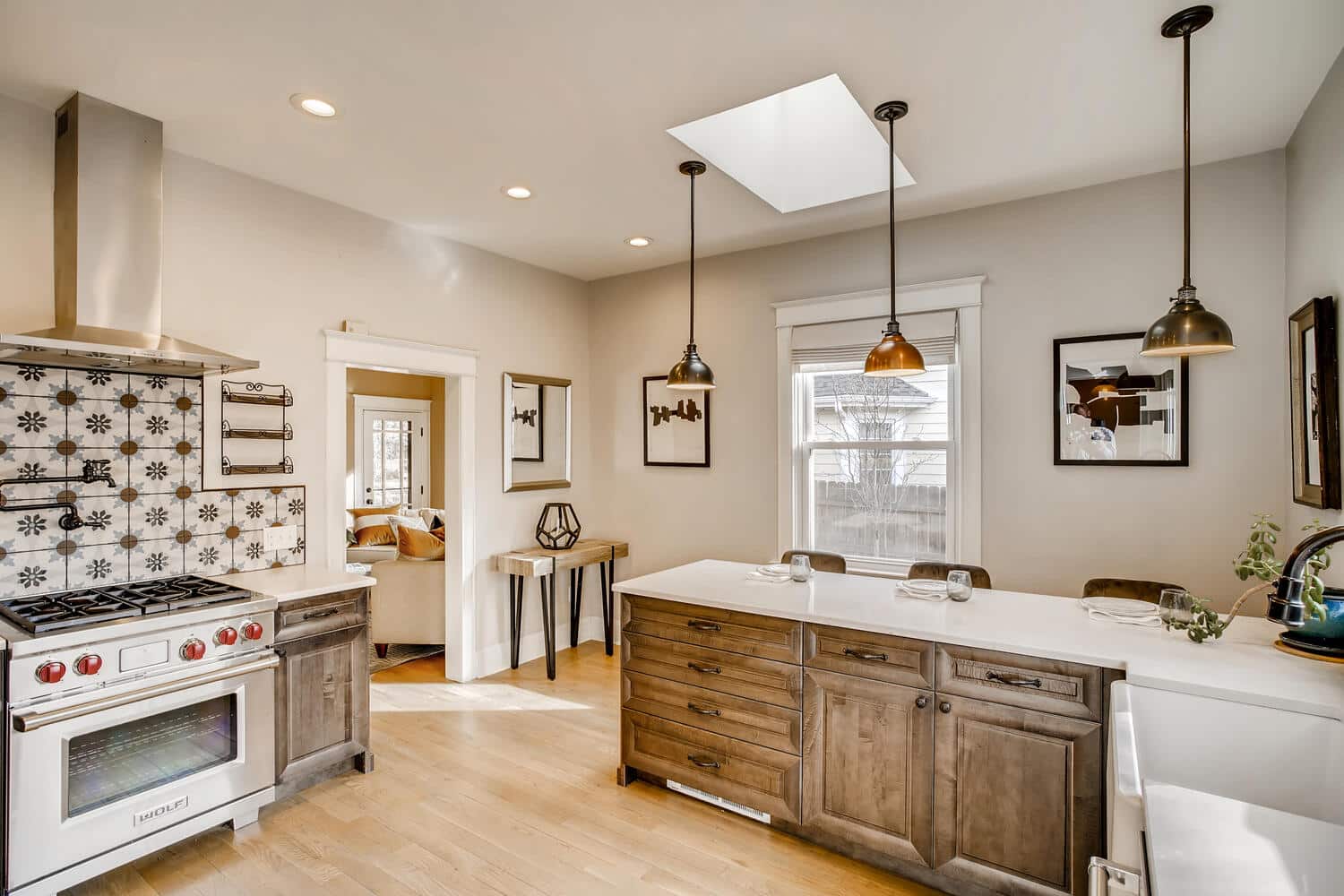 1325-S-York-St-Denver-CO-80210-large-013-009-Kitchen-1500x1000-72dpi