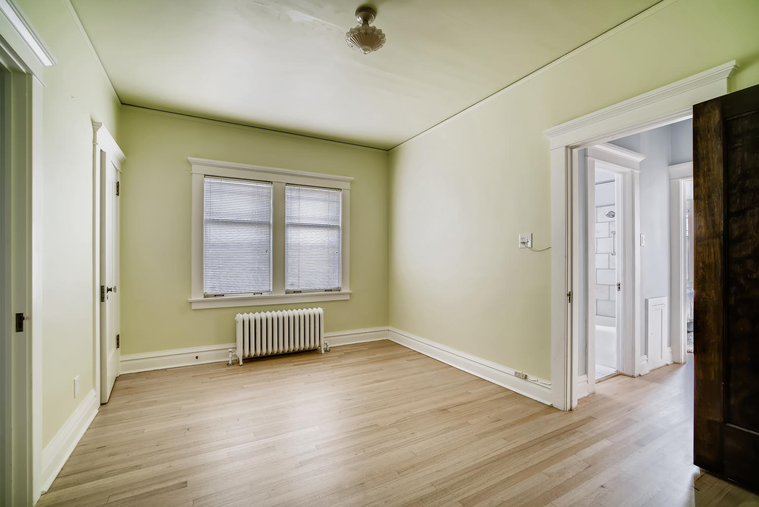 501-S-Downing-St-Denver-CO-large-015-009-Bedroom-1497x1000-72dpi