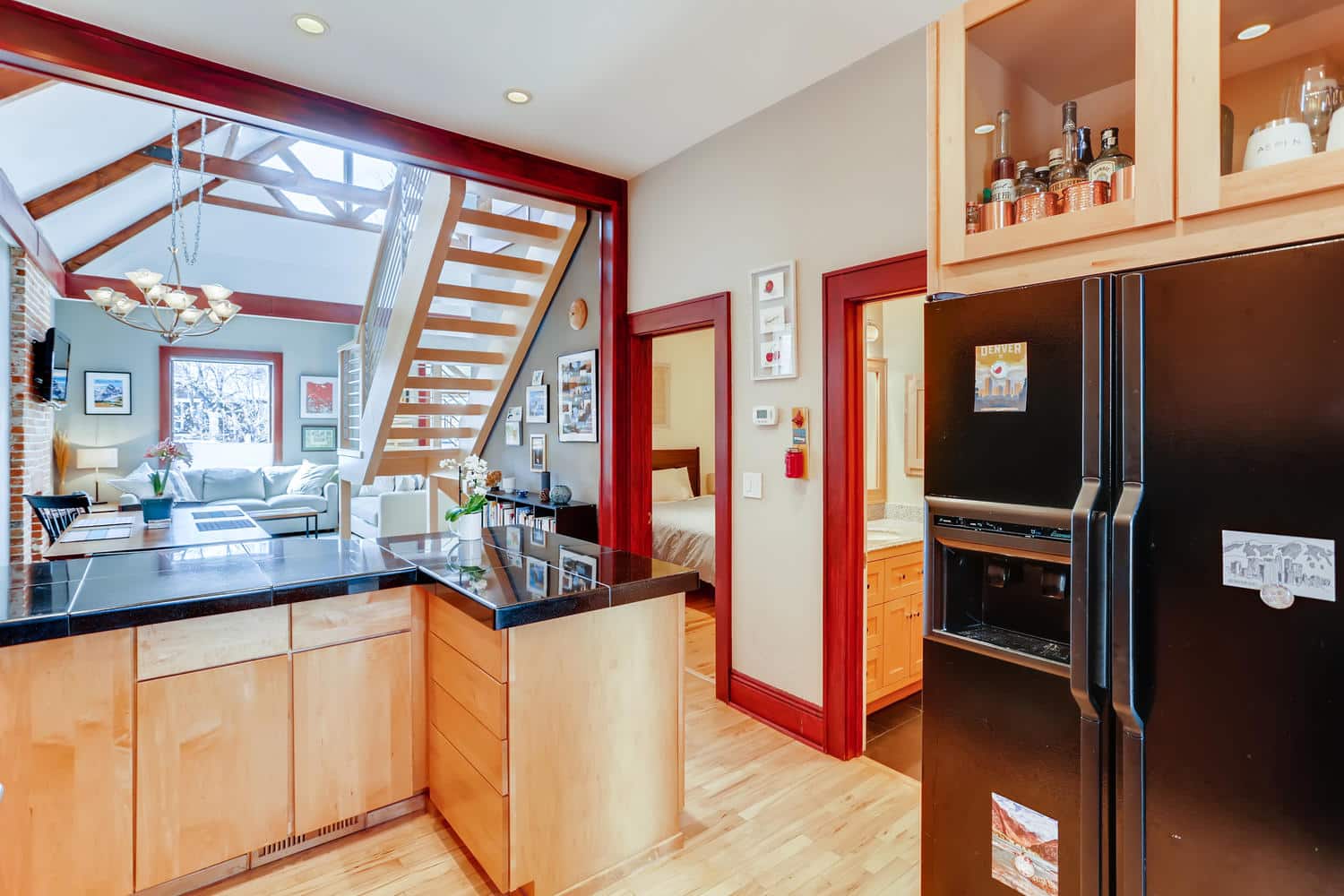 584-S-Pennsylvania-St-Denver-large-011-022-Kitchen-1500x1000-72dpi
