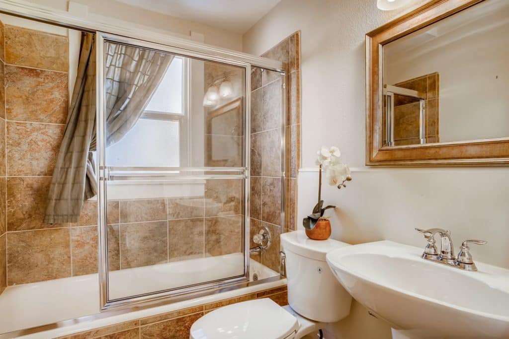 885-S-Vine-St-Denver-CO-Web-Quality-015-21-Bathroom-1024x683