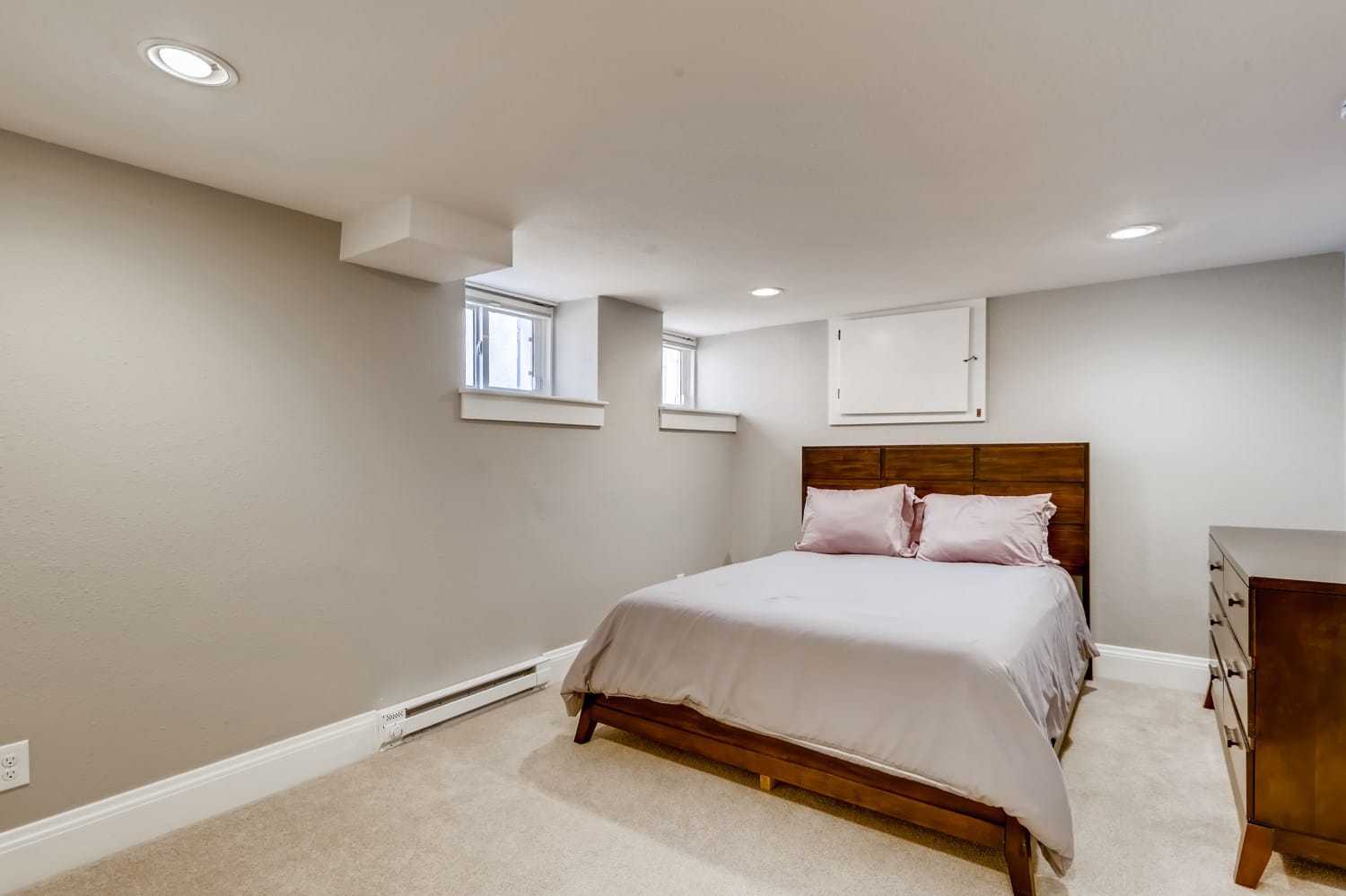 928-S-Williams-Denver-CO-Web-Quality-020-30-Lower-Level-Bedroom