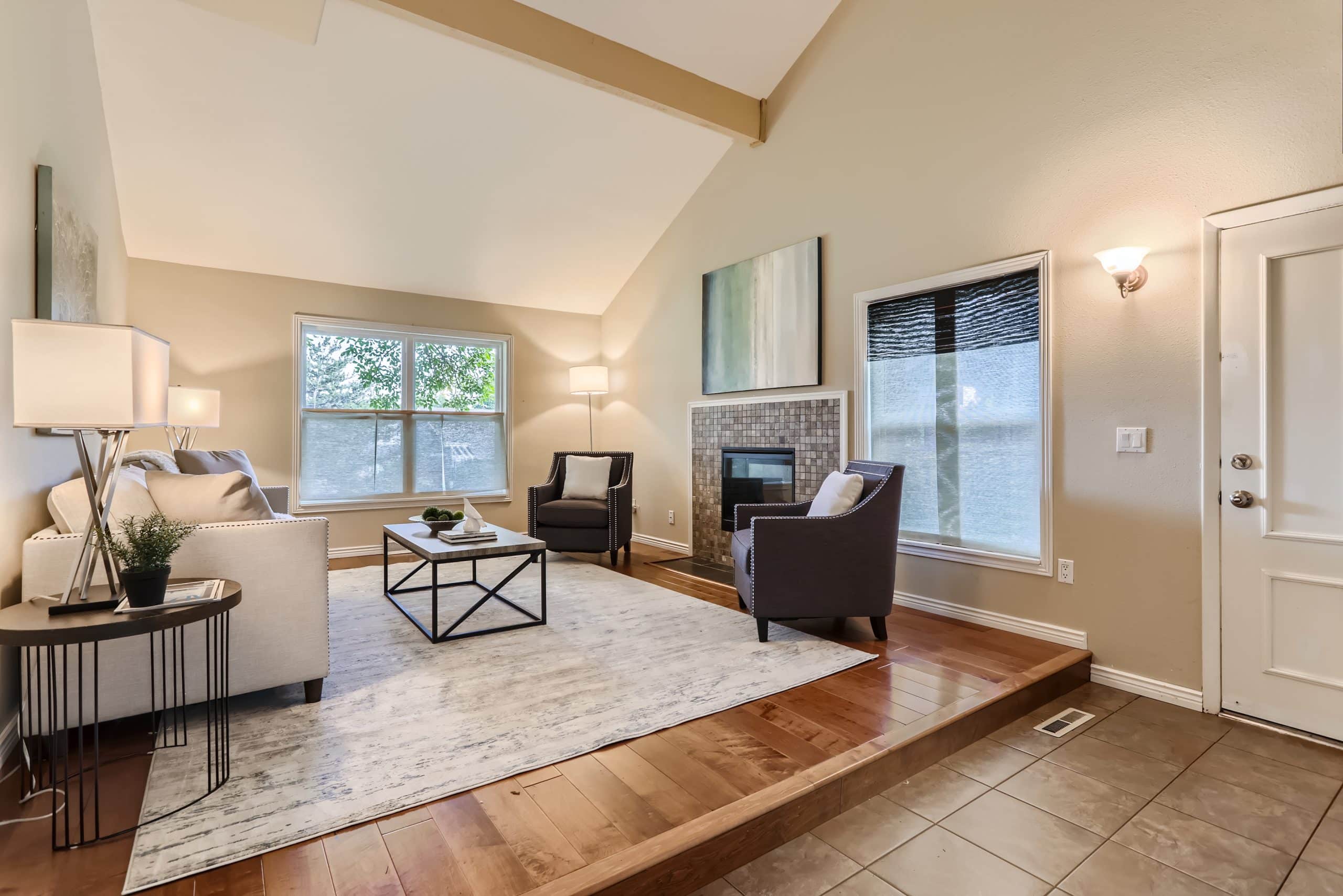 07 Living Room