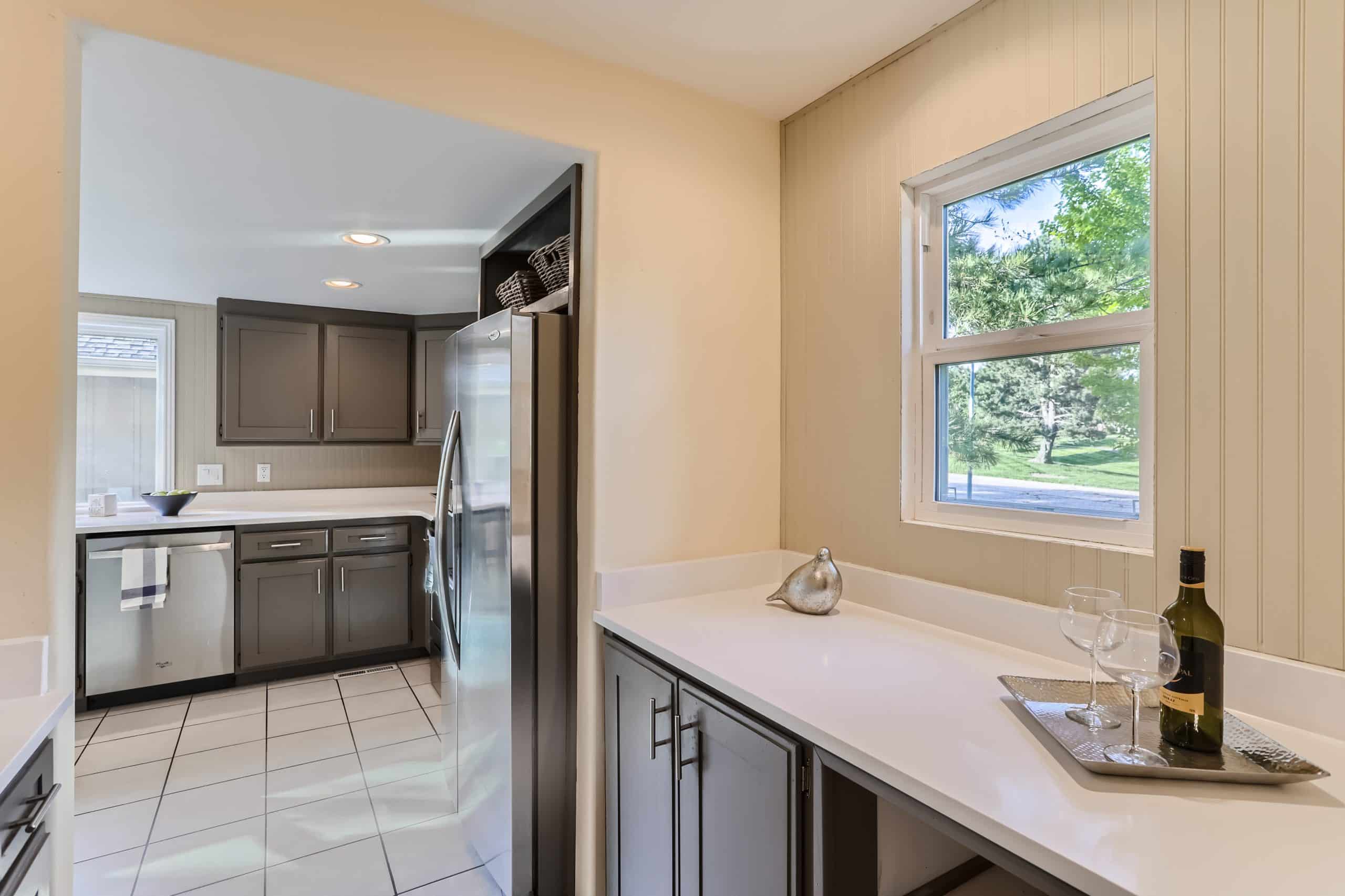14 Kitchen