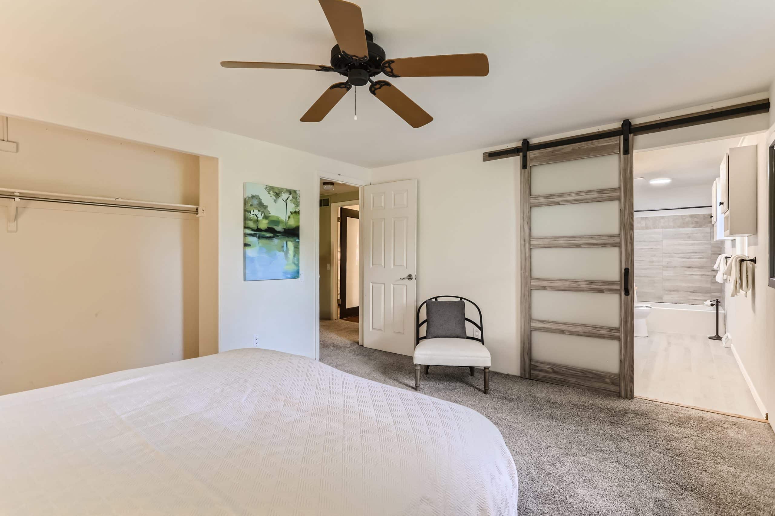 25 2nd Floor Primary Bedroom
