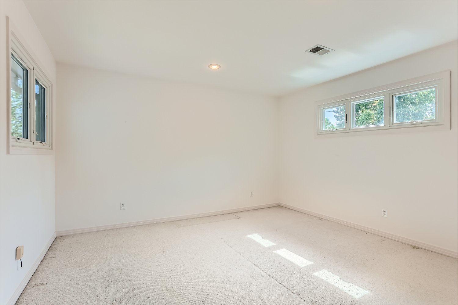 1158 S Vine St - Web Quality - 019 - 34 2nd Floor Bedroom