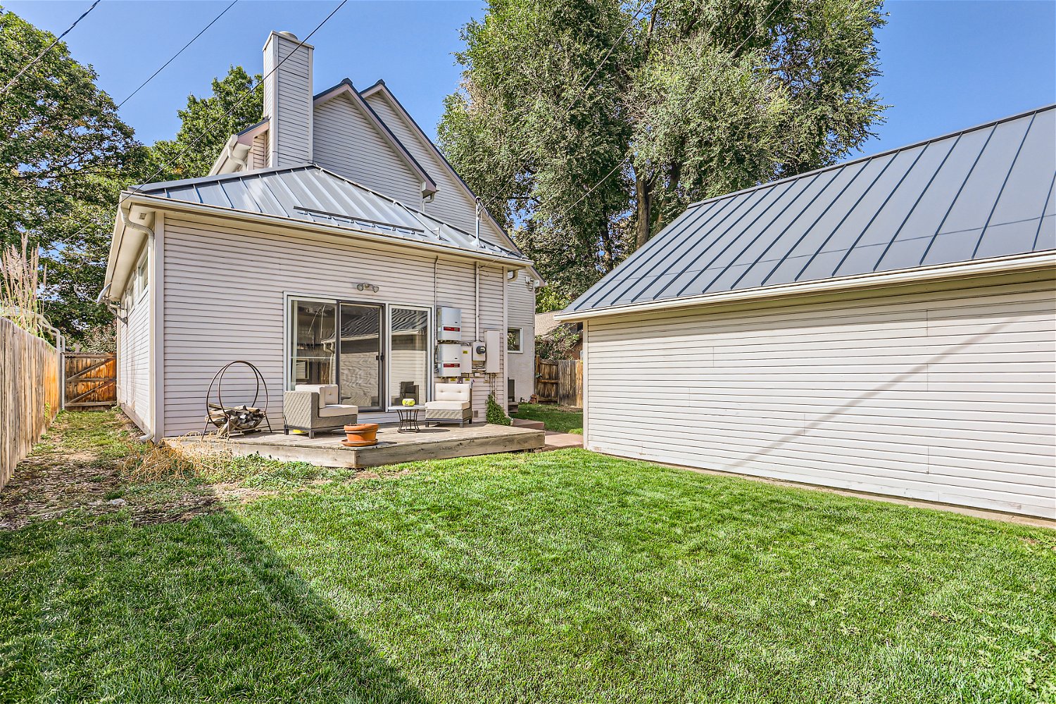 1158 S Vine St - Web Quality - 026 - 48 Exterior Rear