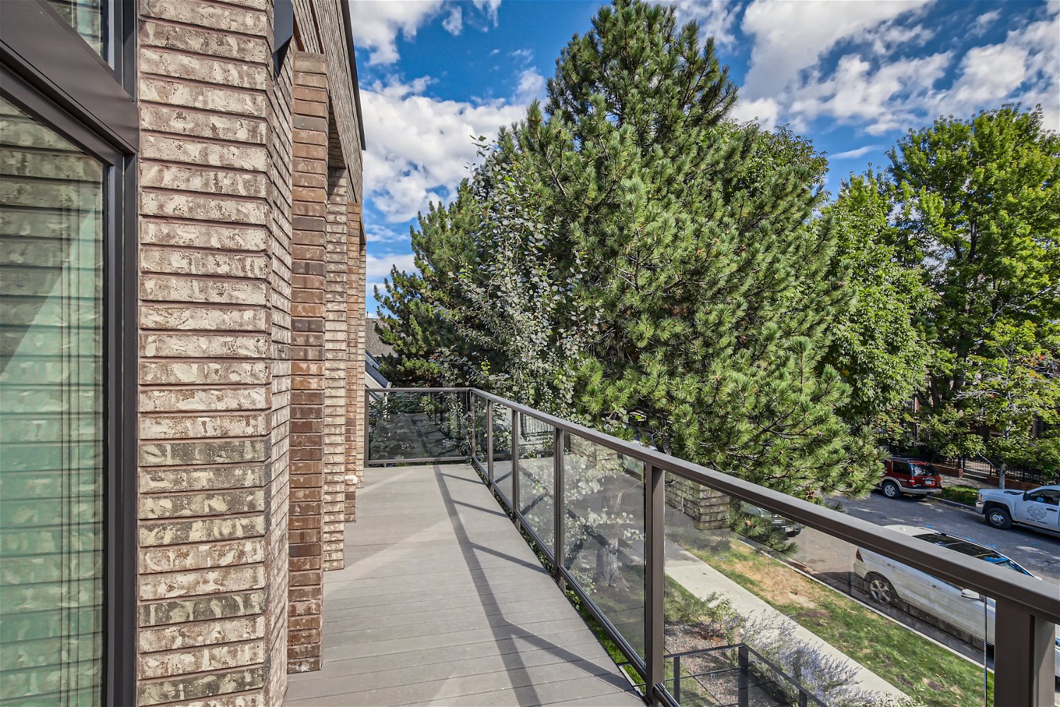 275 S Garfield St - Web Quality - 034 - 38 Balcony