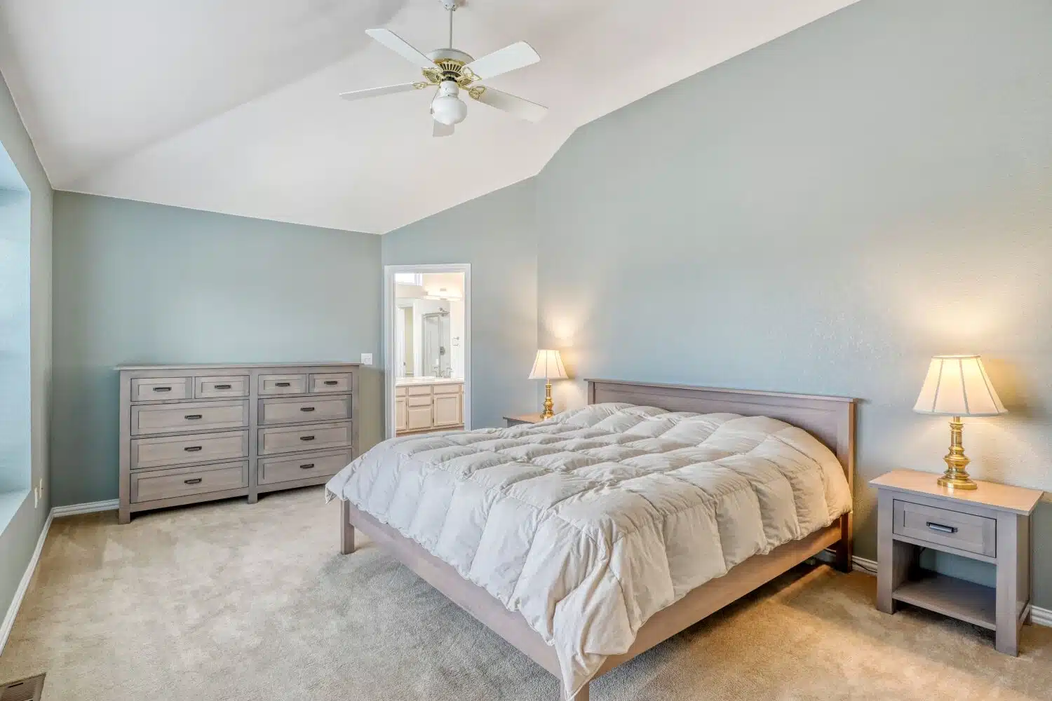 1011 S Valentia St 132 - Web Quality - 016 - 16 Primary Bedroom