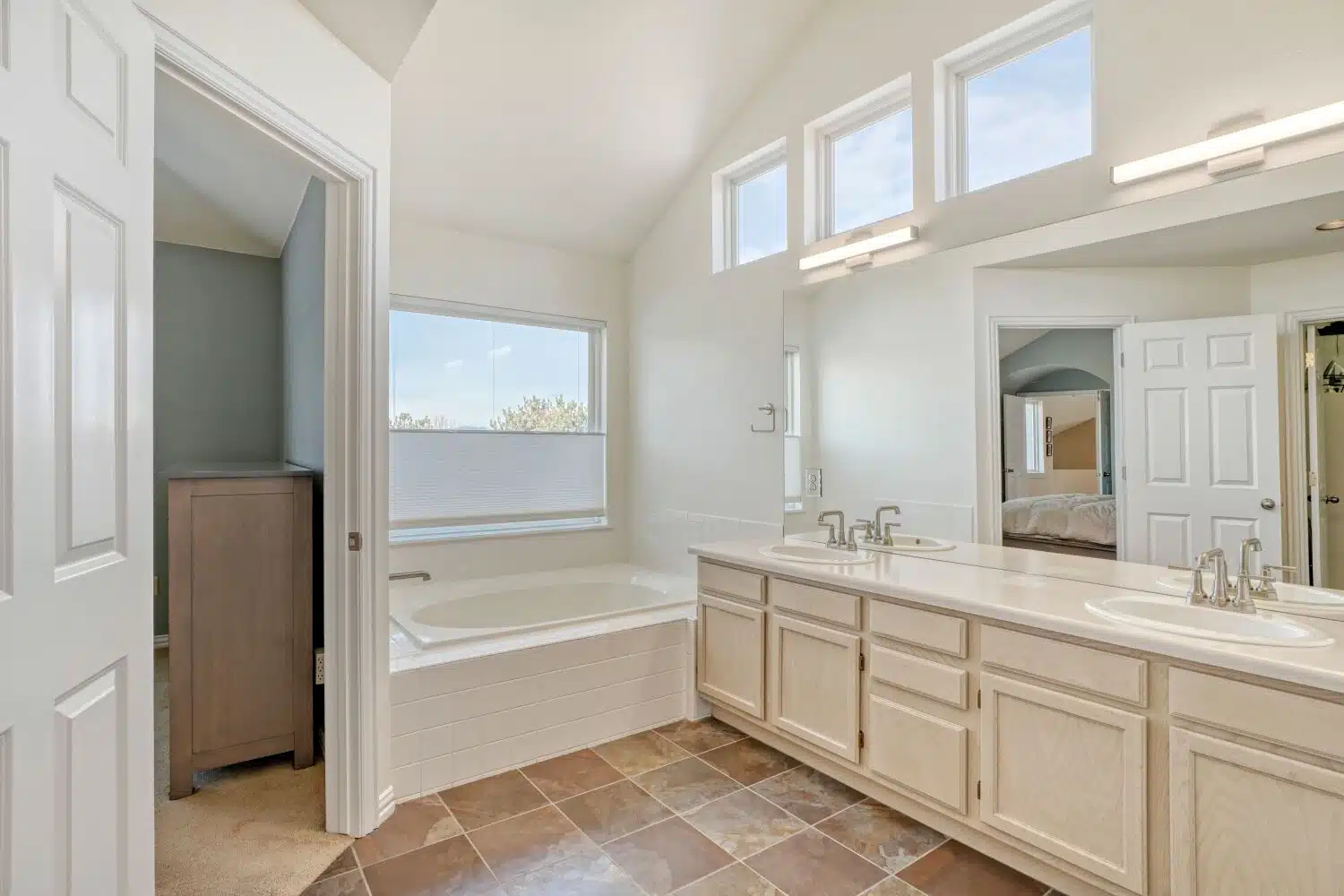 1011 S Valentia St 132 - Web Quality - 017 - 17 Primary Bathroom