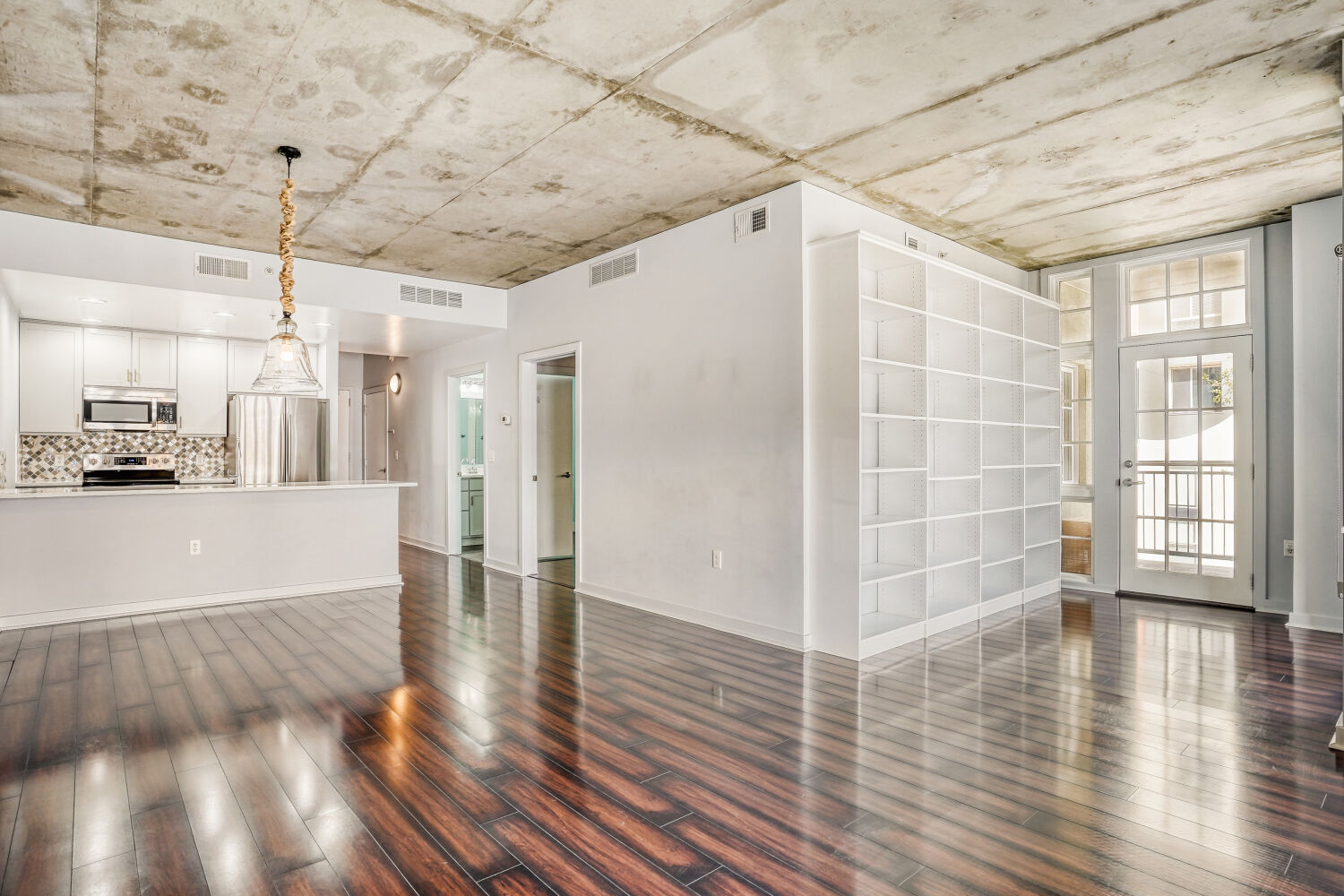 275 S Harrison St #208 - Web Quality - 008 - 08 Living Room