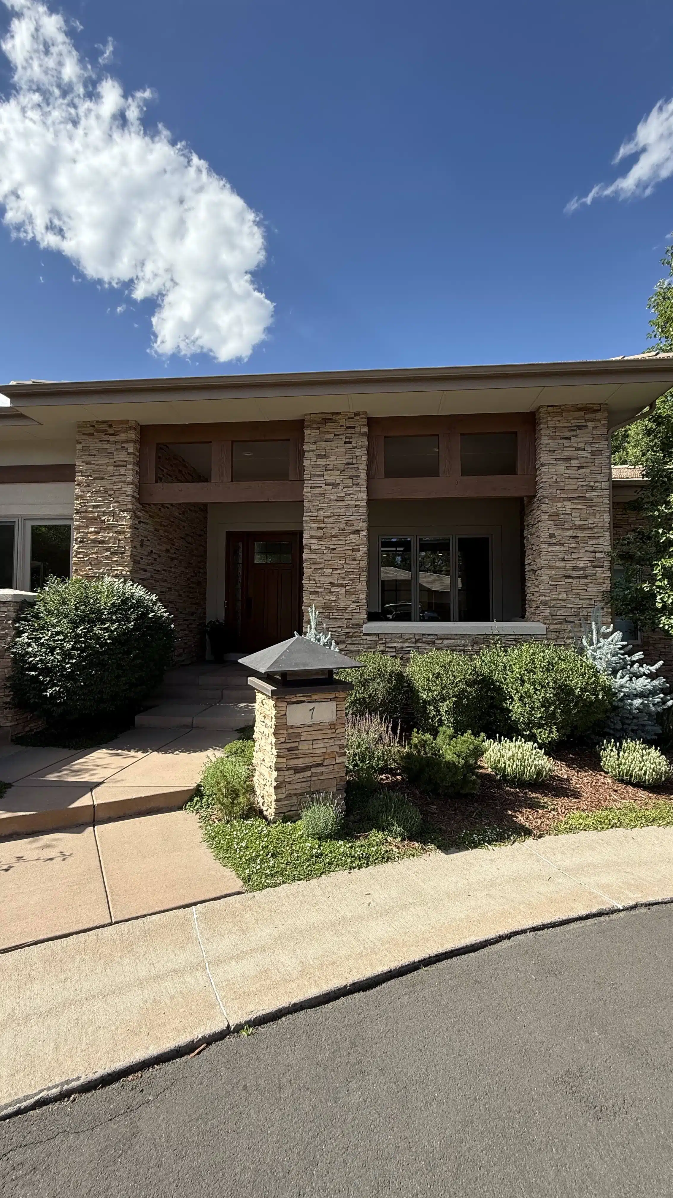 7 Augusta Drive